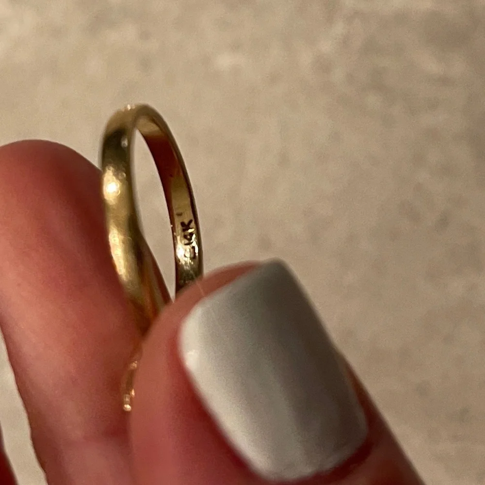 Vtg 14K solid Gold 1 Stone Cubic Zirconia Wedding engagement solitaire ring